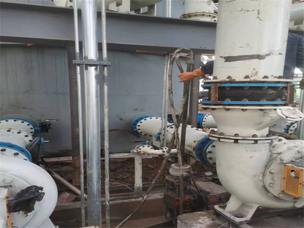 新兴设备基础沉降下沉注浆加固增加荷载